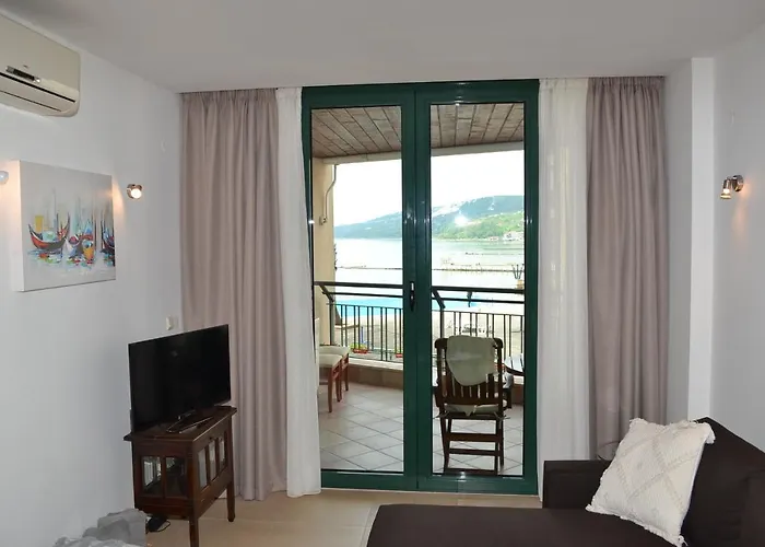 Port Apartment Balchik